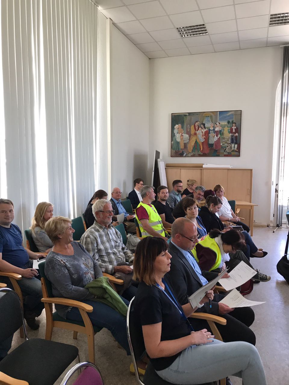 Mitglieder der BI unter den Gästen der öffentlichen Sitzung des Hauptausschusses.